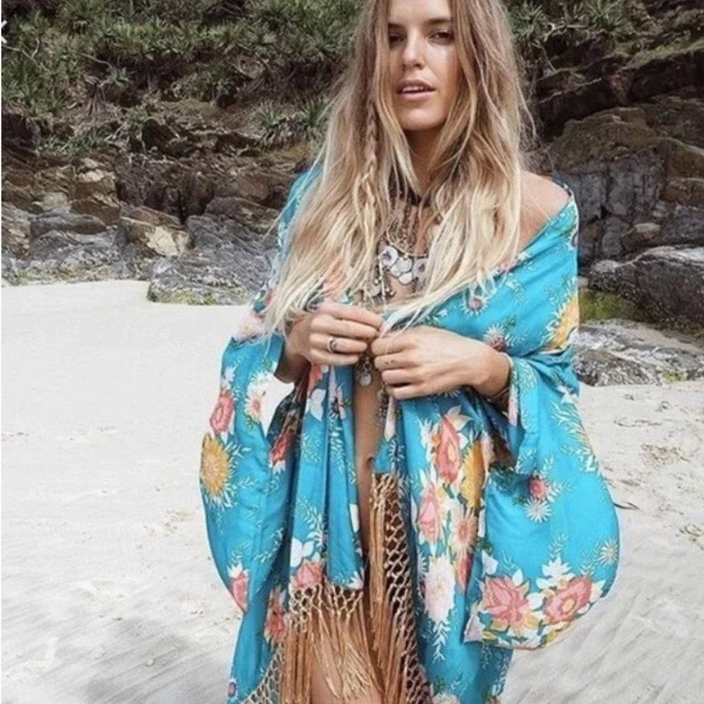 Spell Jagger Kimono Pristine Condition - image 1